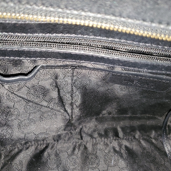 Michael Kors Handbag - Picture 7 of 13